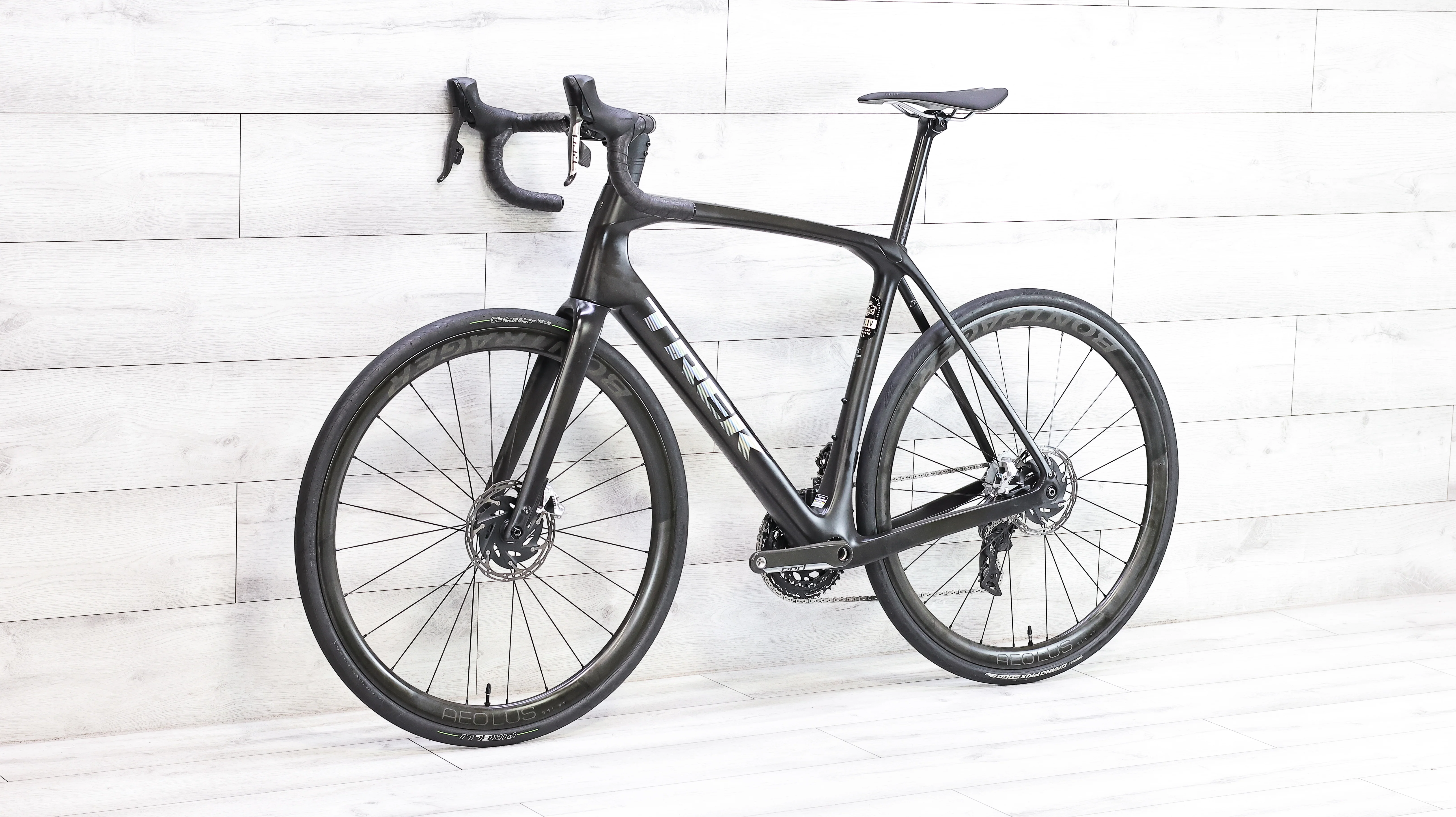 Trek Domane SLR 9 AXS Gen 4 Road Bike - 2023, 58cm - Image 4