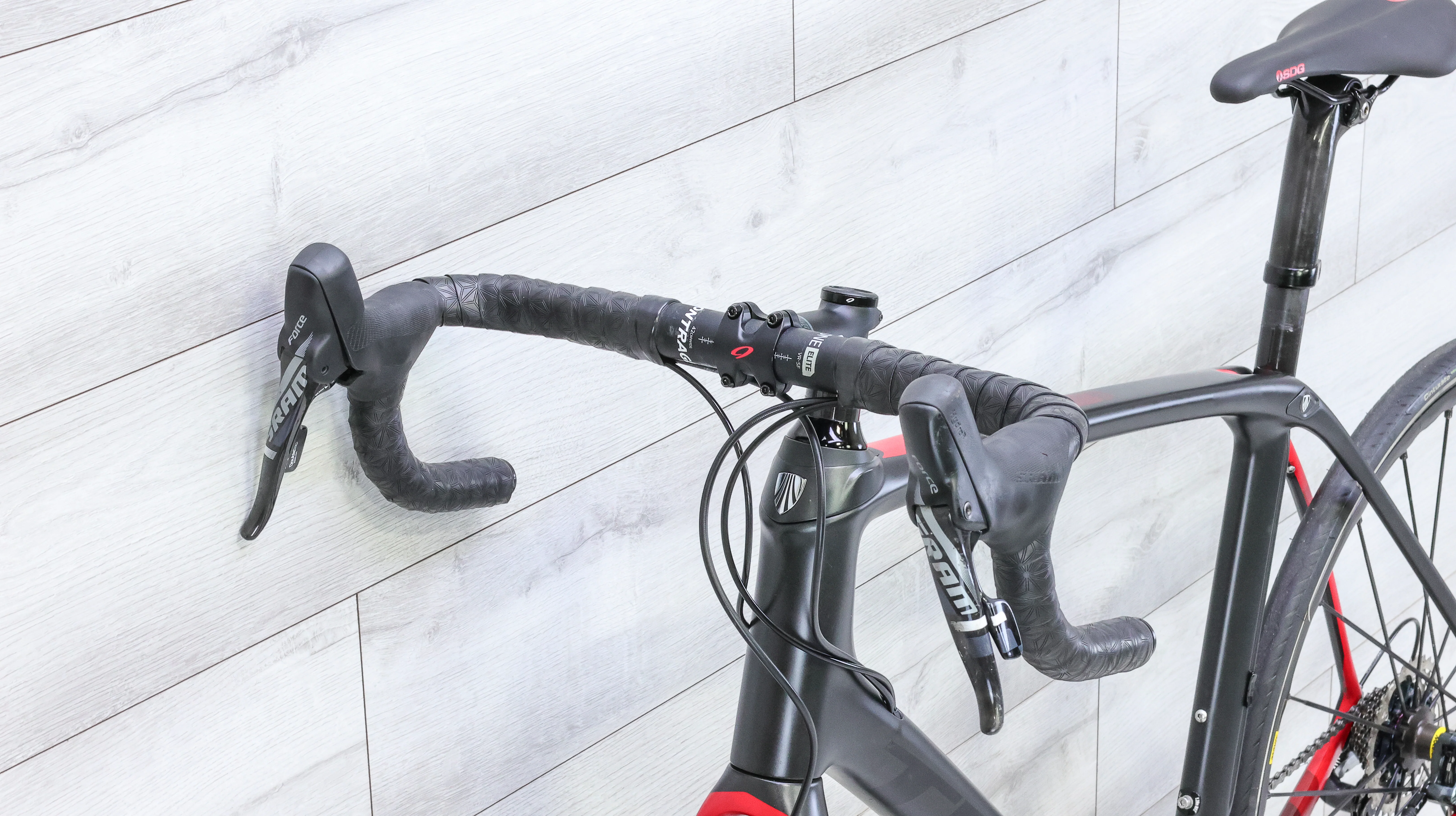 Trek Domane SLR Disc Road Bike - 2018, 58cm - Image 11
