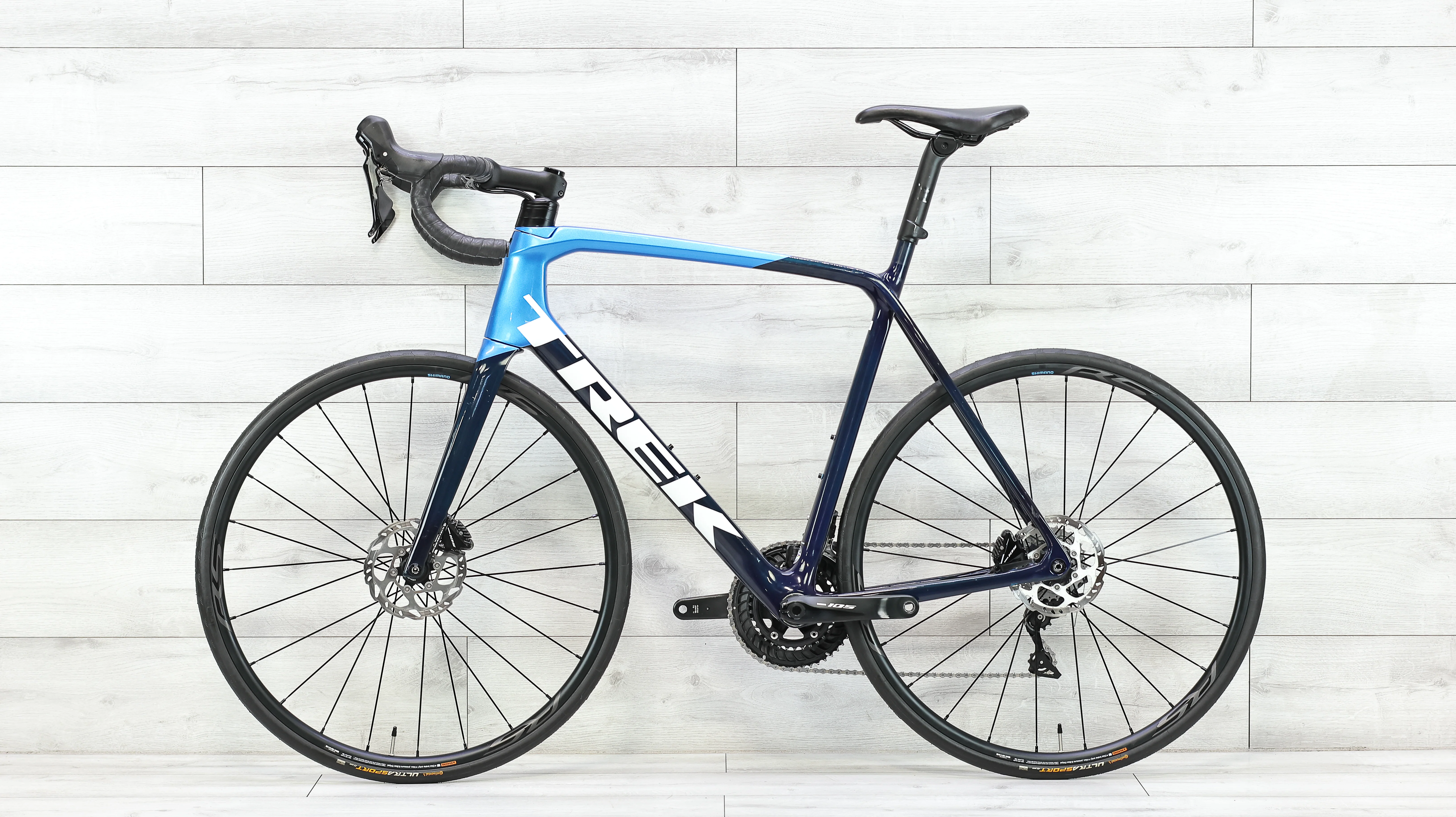 Trek Emonda SL 5 Disc Road Bike - 2022, 60cm - Image 2