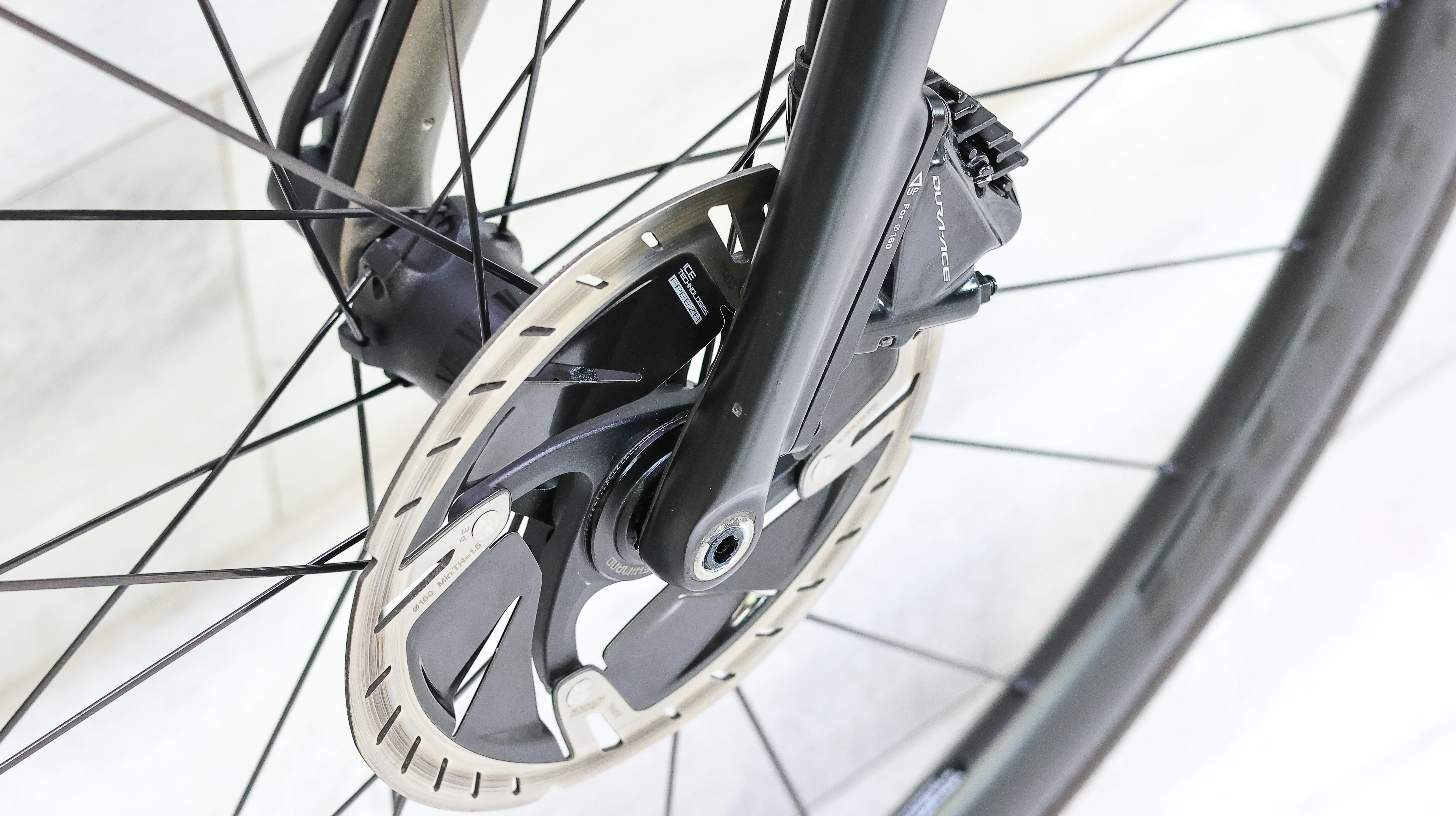 Trek Emonda SLR 8 Disc Road Bike - 2018, 62cm - Image 16