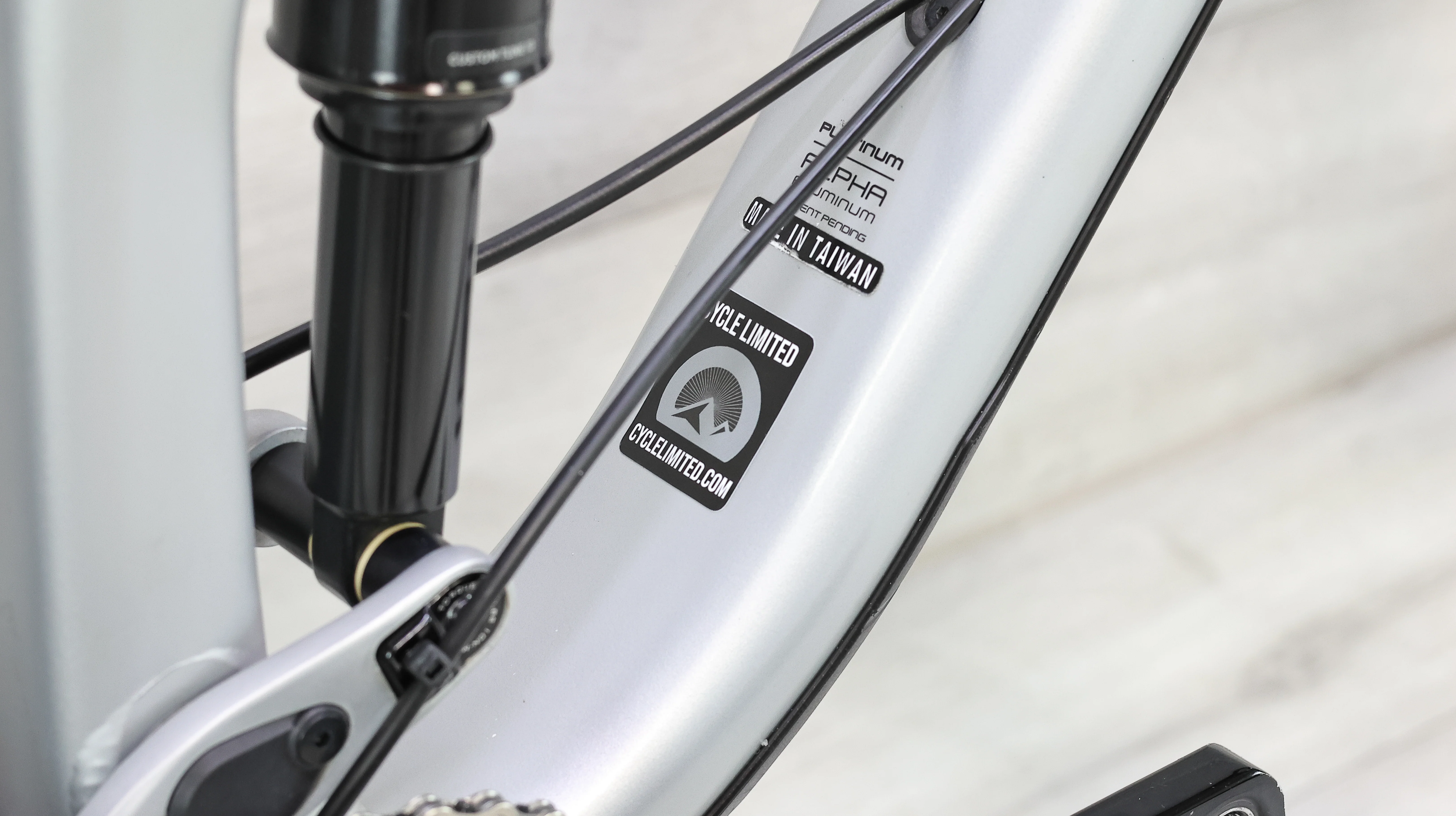 Trek Fuel EX 9 29 Mountain Bike - 2017, X-Large - Image 3