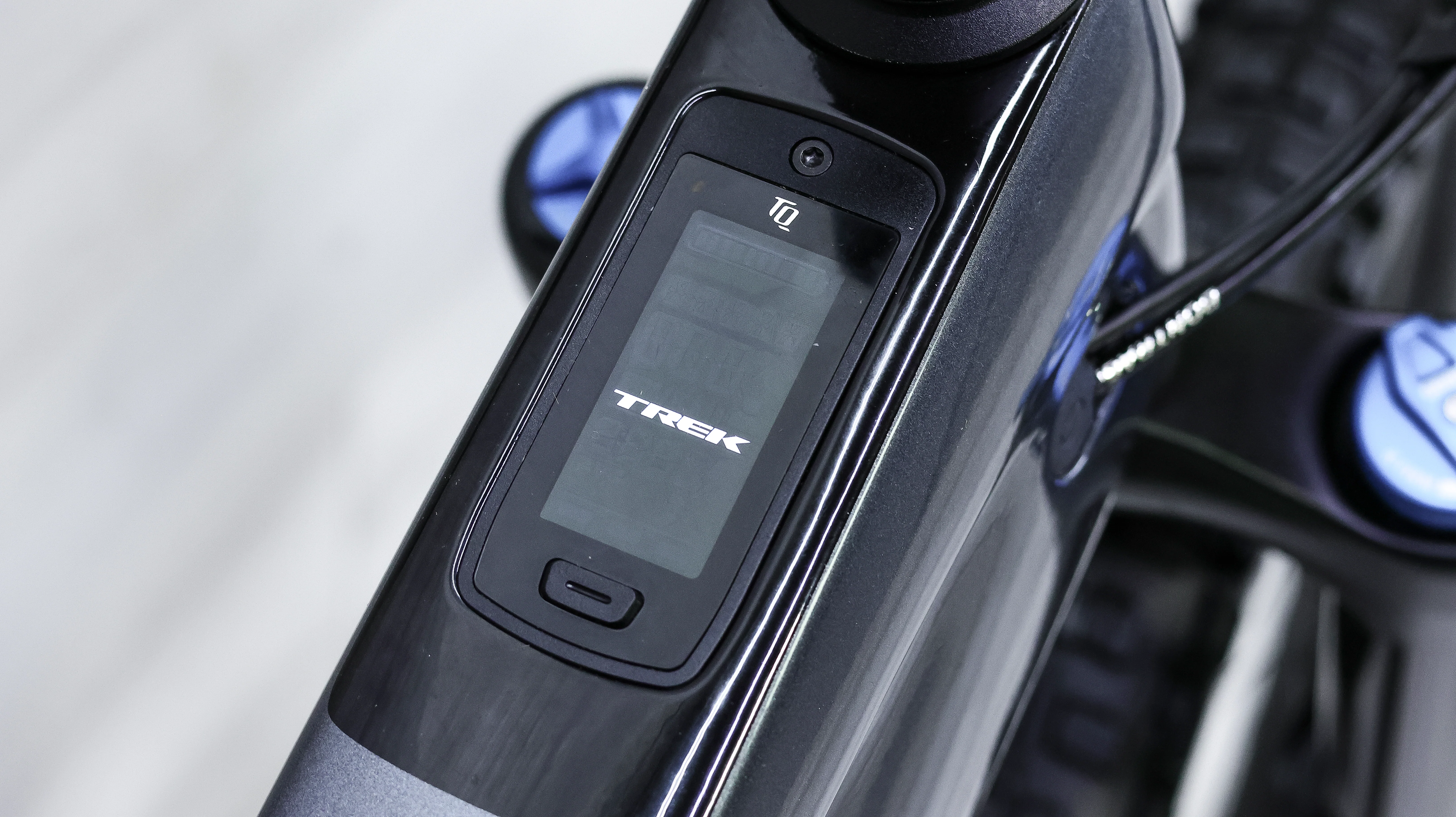 Trek Fuel EXe 9.7 Mountain E-Bike - 2023, X-Large - Image 14