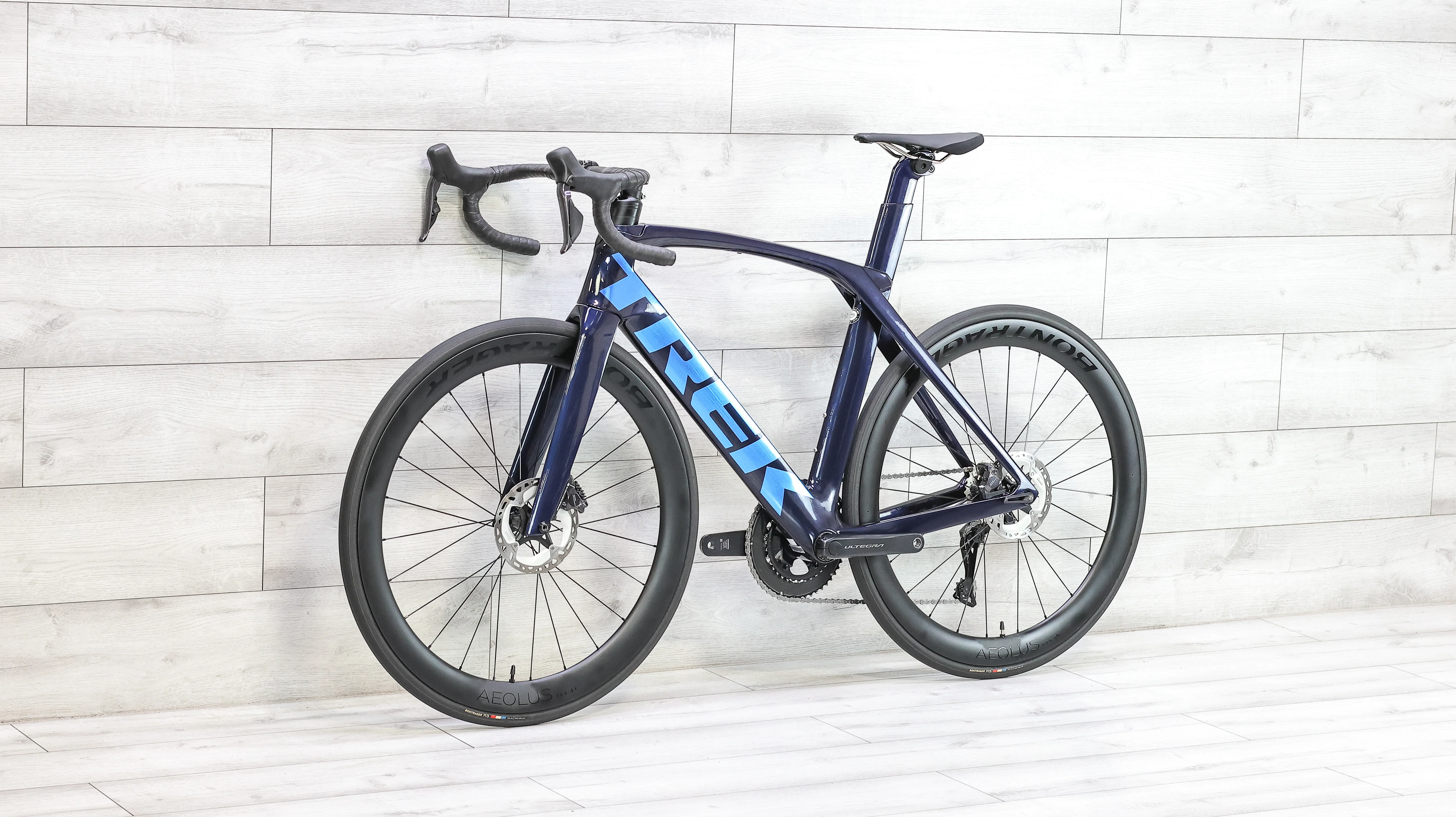 Trek Madone SL 7 Road Bike - 2022, 56cm - Image 4