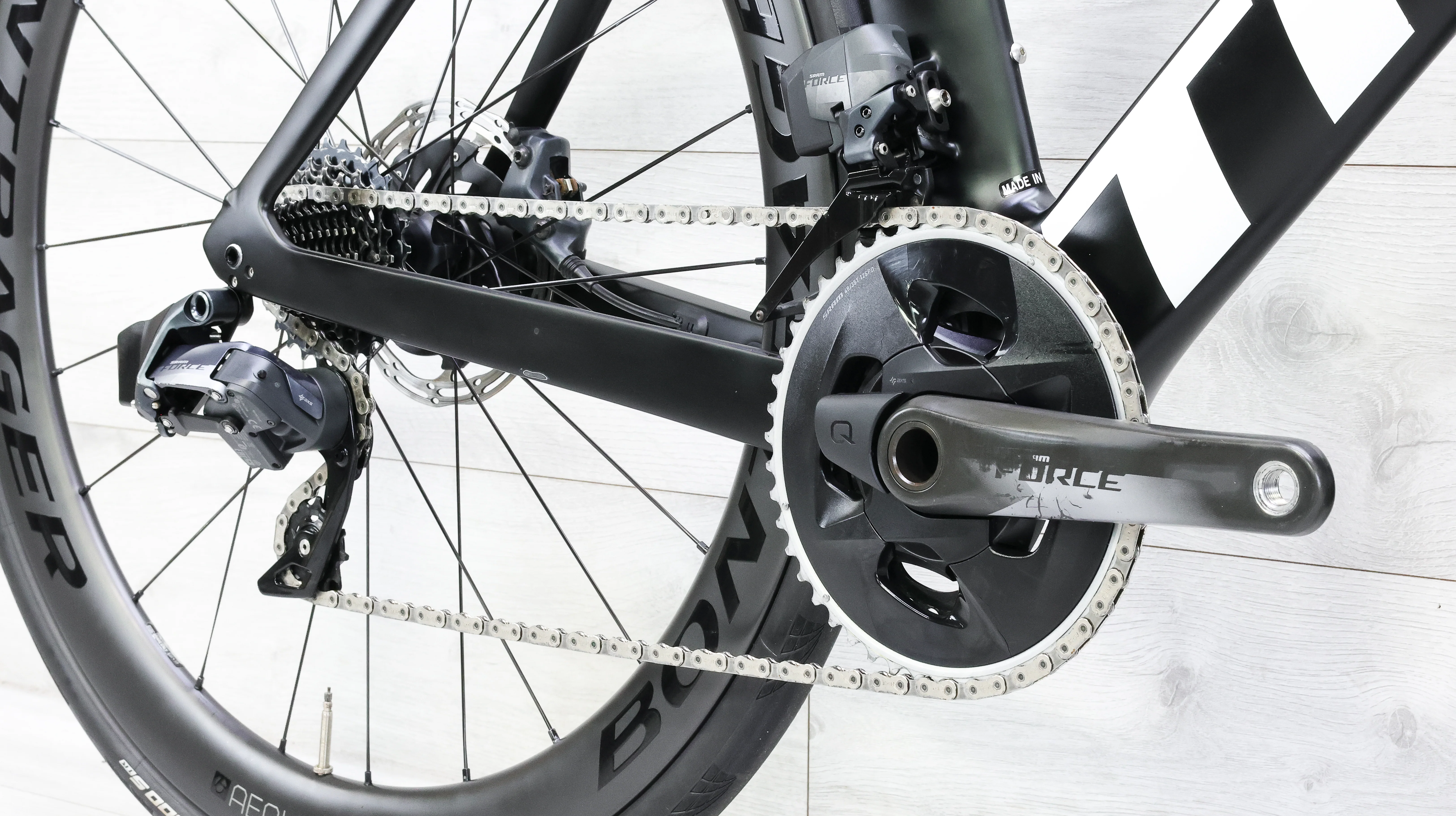 Trek Madone SLR 6 Disc Speed Road Bike - 2020, 58cm - Image 6