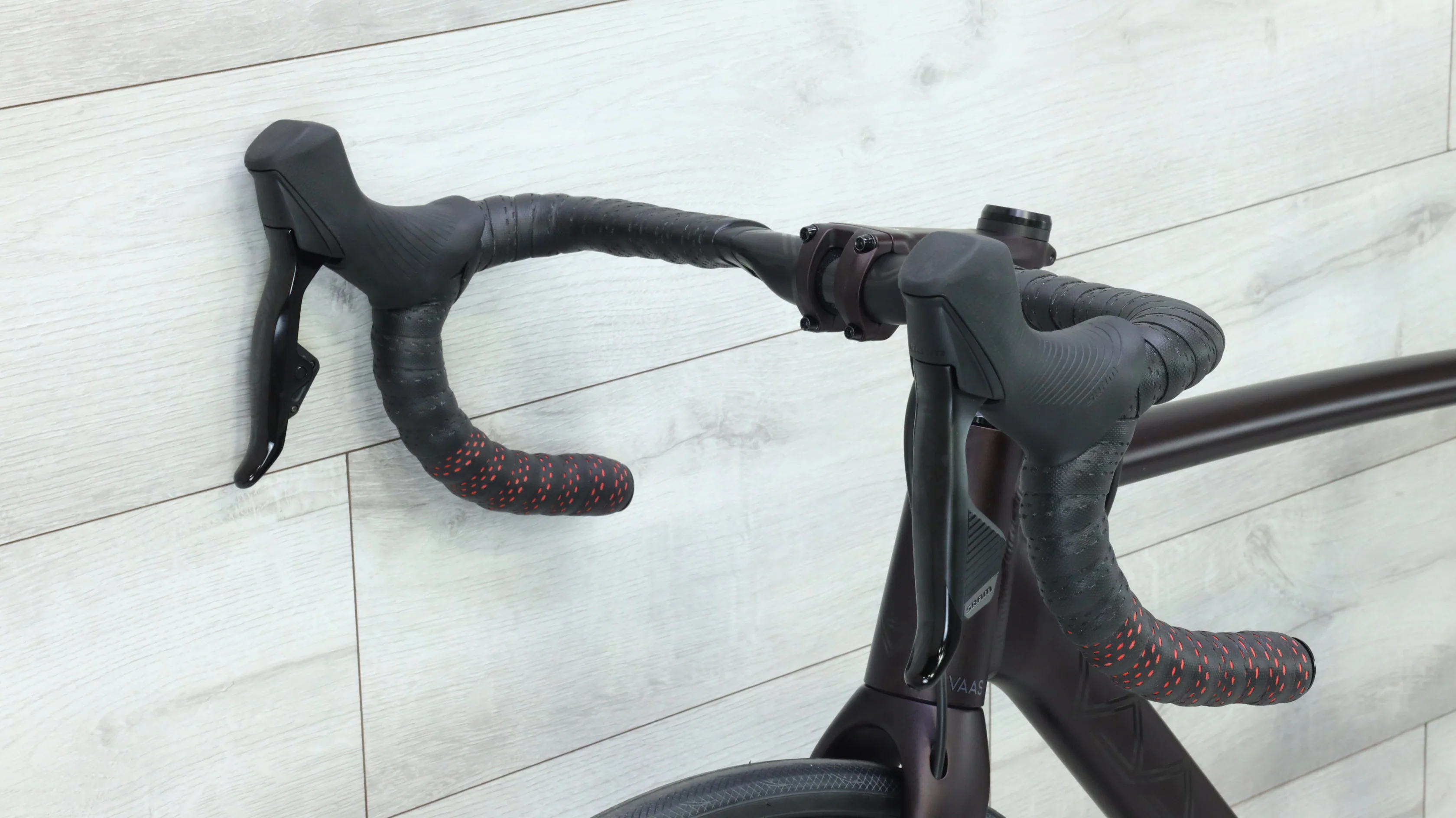 VAAST R/1 Rival eTap AXS 700c Road Bike - Image 8