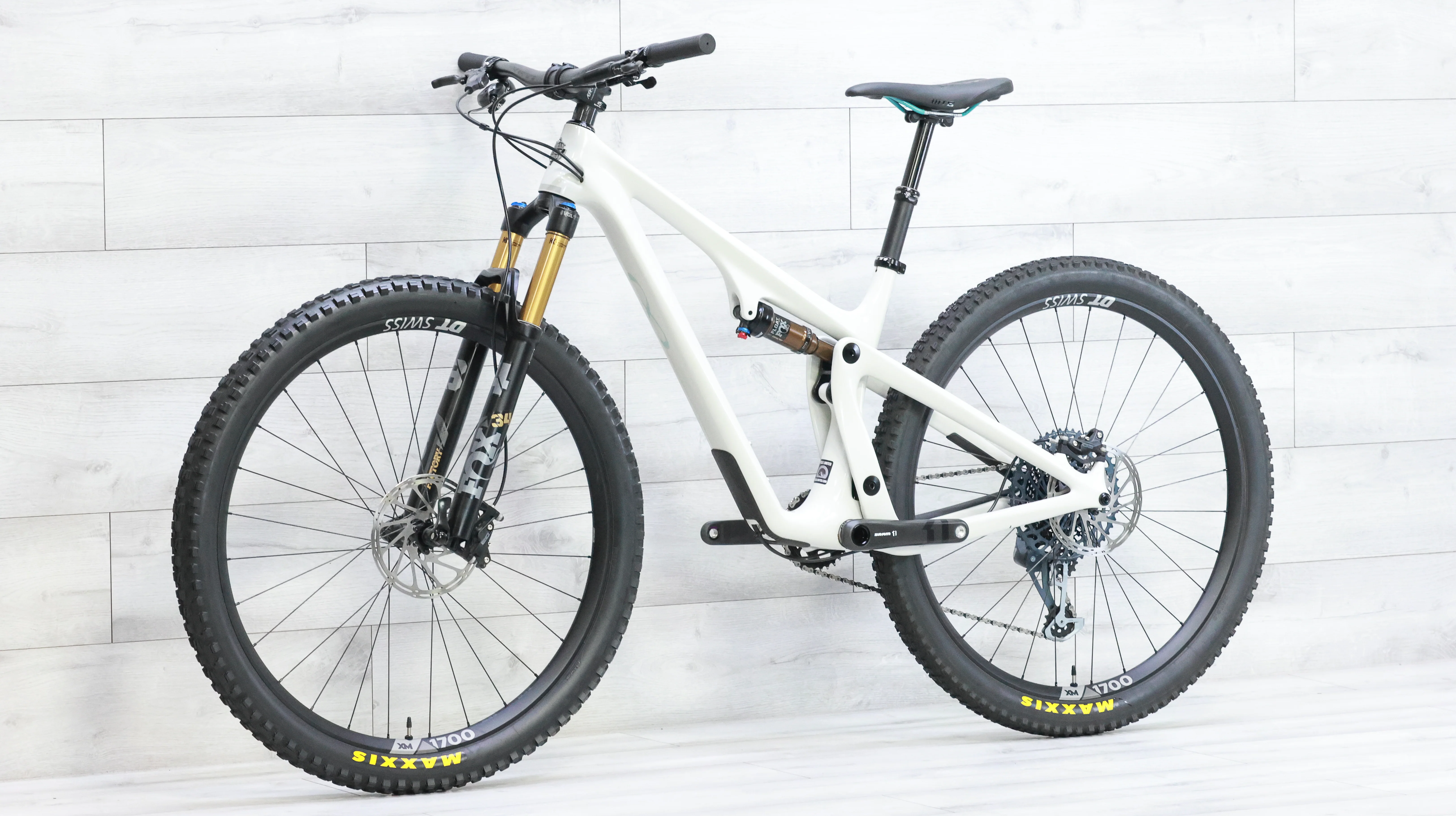 Yeti SB115 T2 Mountain Bike - 2021, Medium - Image 4