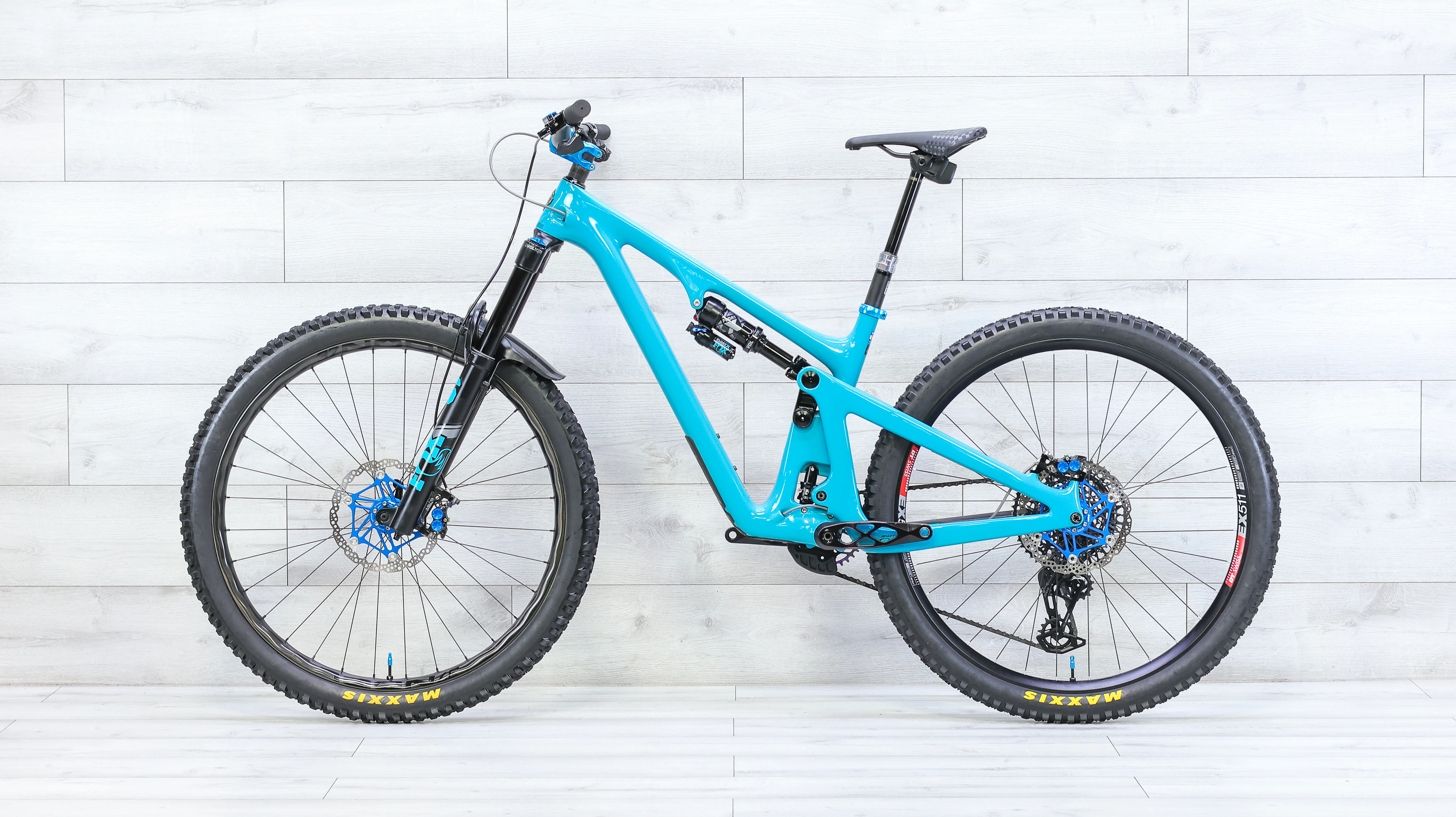 Yeti SB130 CLR X0 T-Type Mountain Bike - 2022, Medium - Image 2