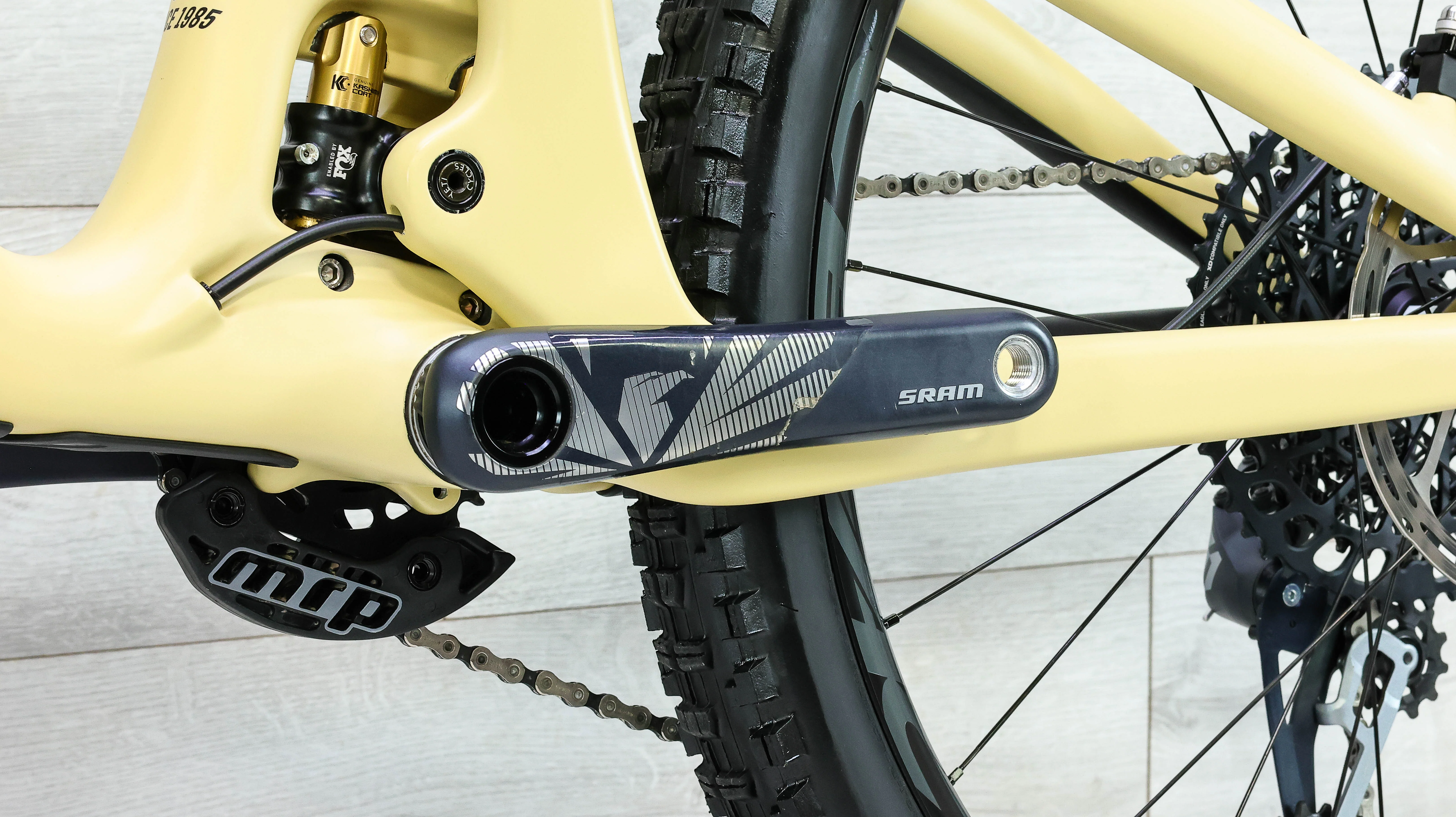 Yeti SB165 T2 Mountain Bike - 2022, Medium - Image 7